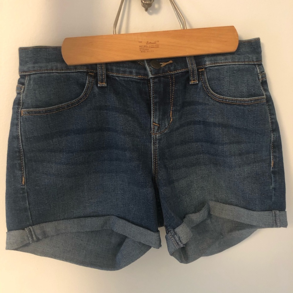 Old Navy Semi-fitted Jean shorts
